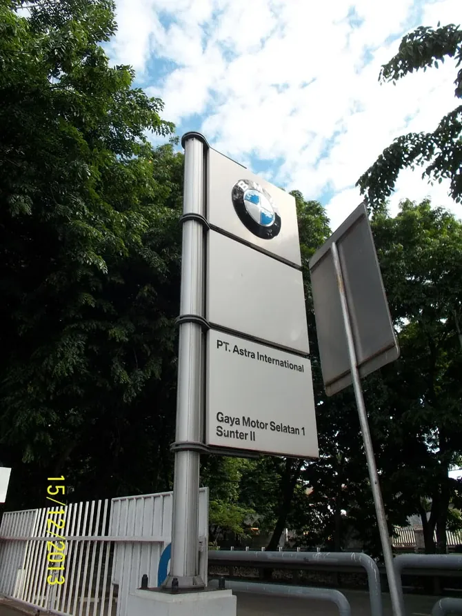 Pylon Sign Backlite